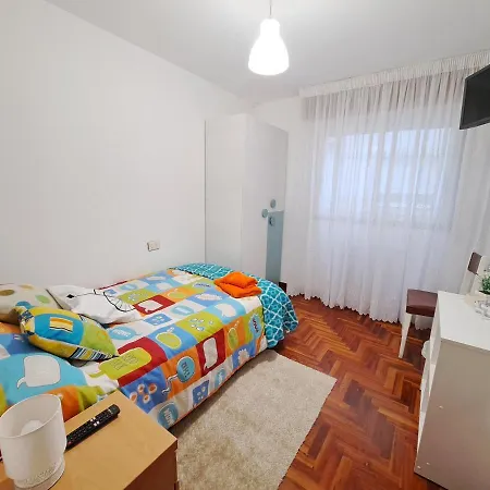 Vivienda De Uso Turistico Apartment Ribadavia Exterior photo