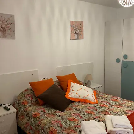 Vivienda De Uso Turistico Apartment Ribadavia Exterior photo